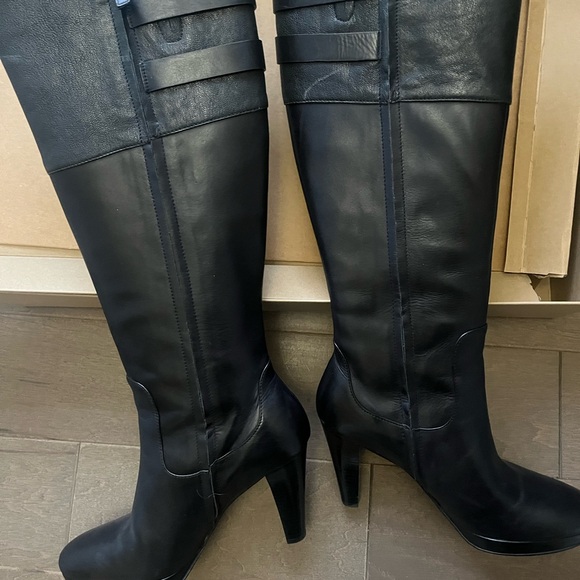 NWB Cole Haan Nike Air Technology Courtney Tall II Leather Boots Black Size 9.5 - Picture 10 of 11